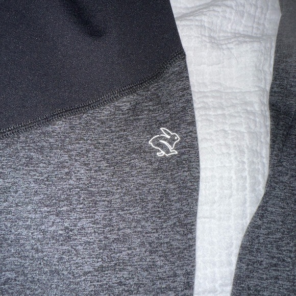 Rabbit Running Leggings - Picture 3 of 6